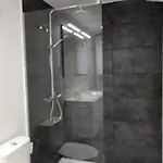 Apartment Homeforguest Bioma Modern & Minimalist *