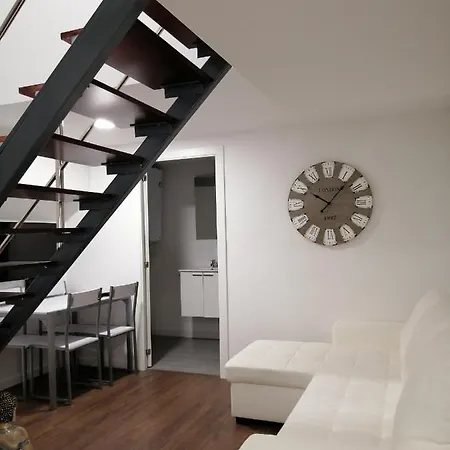 Homeforguest Bioma Modern & Minimalist 公寓