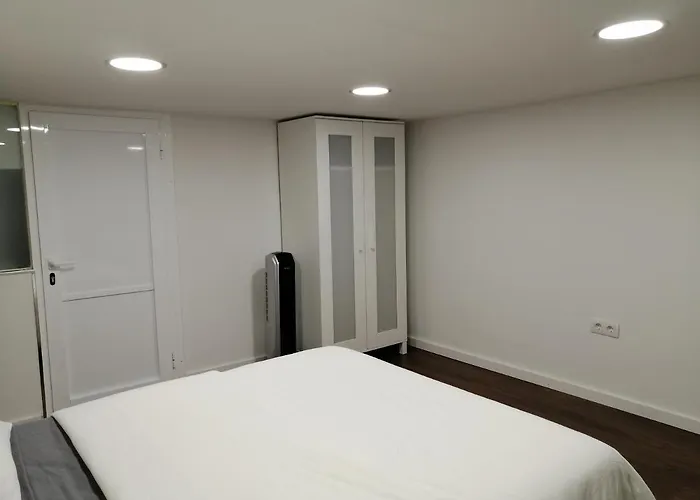 Homeforguest Bioma Modern & Minimalist *