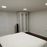 Homeforguest Bioma Modern & Minimalist *