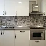 Homeforguest Bioma Modern & Minimalist *