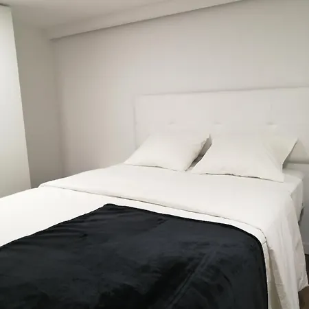 Apartamento Homeforguest Bioma Modern & Minimalist *